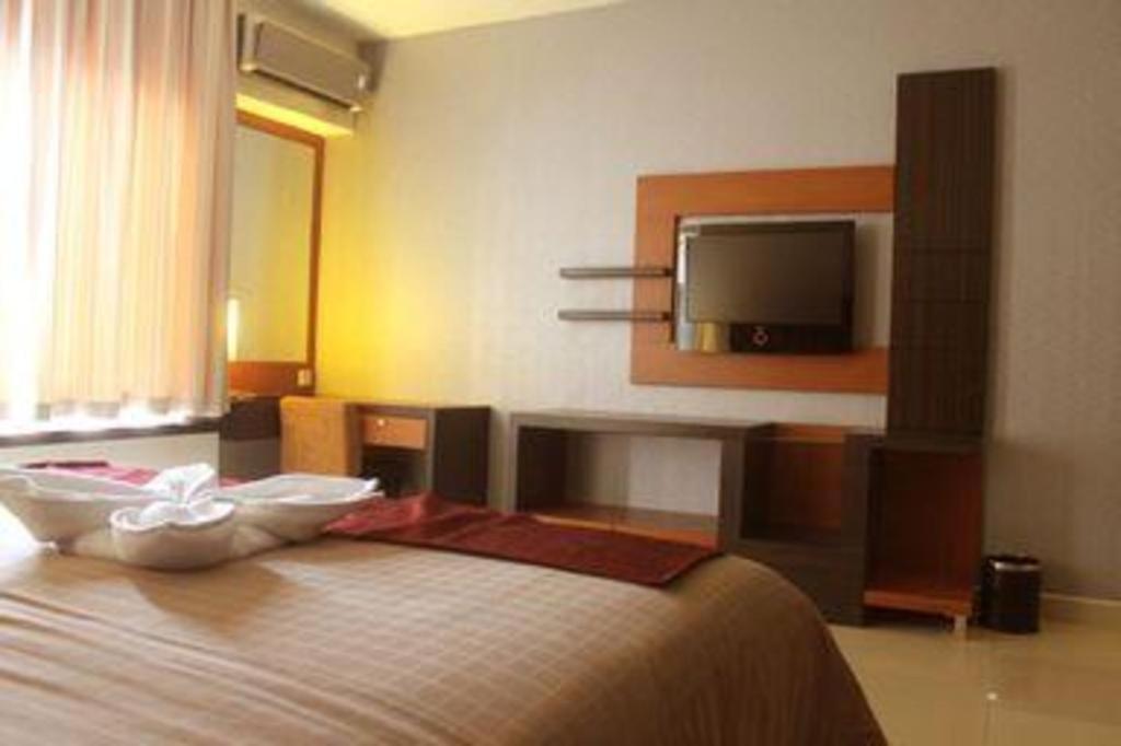 Travello Hotel Manado Exterior foto